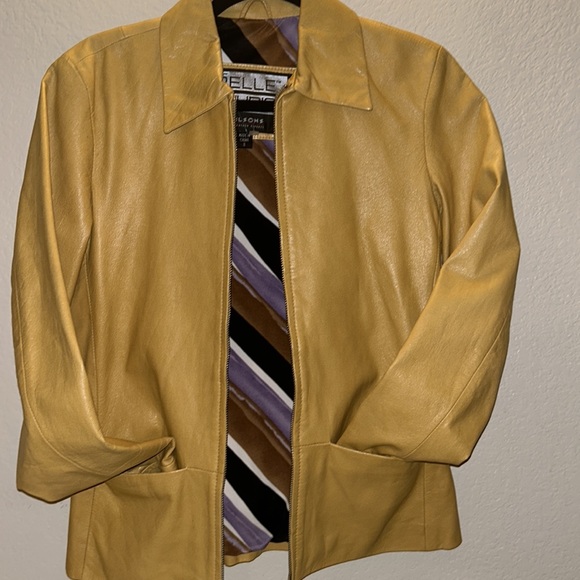 Ladies Pelle StudioWilsons Leather jacket, classic style. - Picture 3 of 7